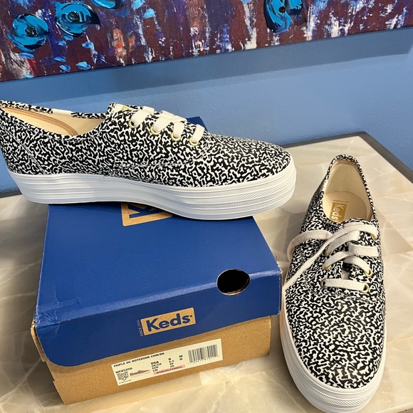 Ready for summer Beautiful Leopard print Keds sneakers. New in the box. - Picture 6 of 8